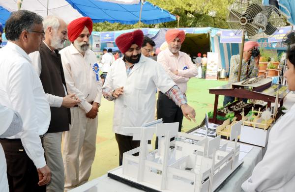 Dr. Sukhpal Singh,Dr. Rampal Mittal visited the stalls in Pashu Palan Mela on Dated 25-03-2023 